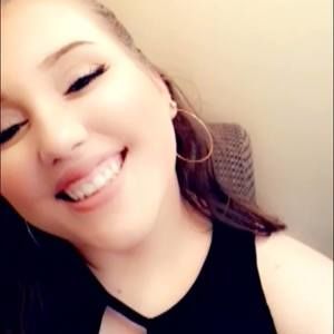 Meet your Posher, Mikayla